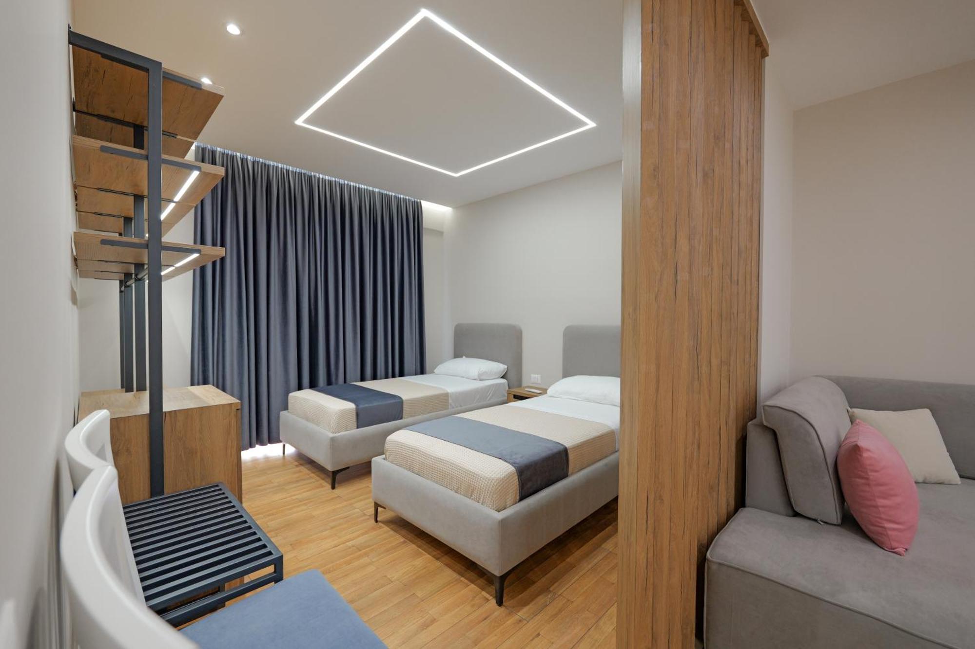 Beachside Modern * Sarandë
